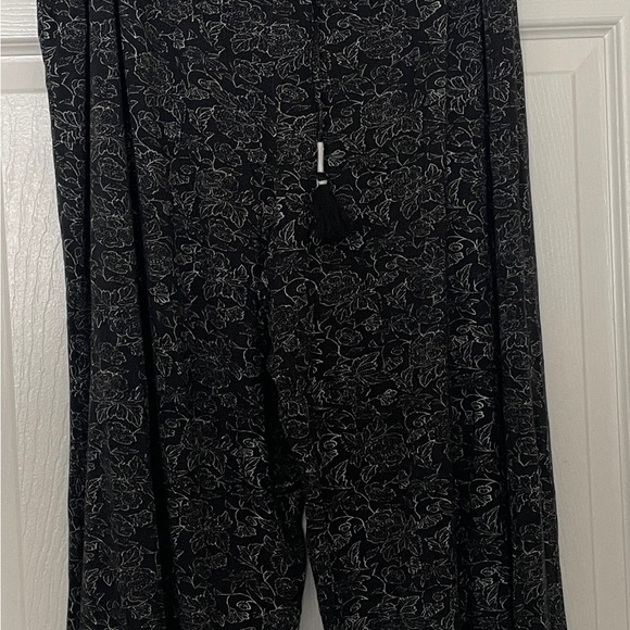 BRAND NEW: Anthropologie Black Harem Pants - Picture 2 of 6